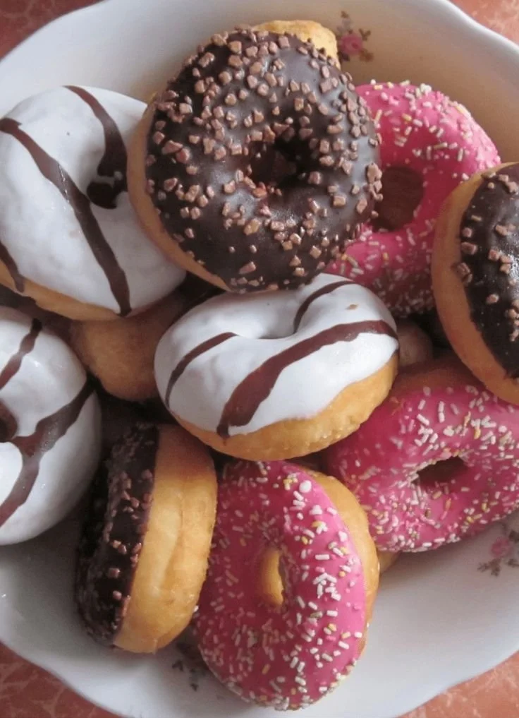 Keto Donuts (6 Ingredients) 2 Keto Donuts (6 Ingredients)